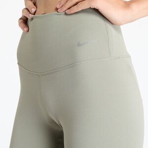 Nike Zenvy Gentle Support High-Waisted 7/8 Leggings‎ Green Size Extra Small NEW